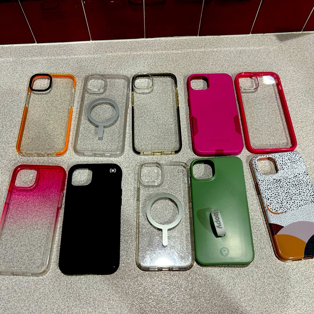 Lot of 10 iPhone 14 Plus cases
